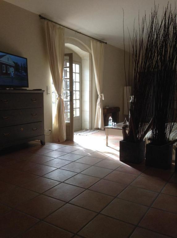La Demeure Bed & Breakfast Eyguières Rom bilde